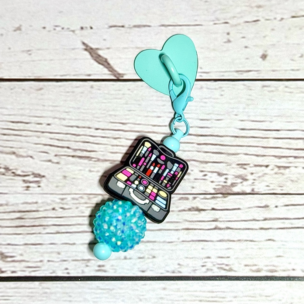 MUA Adhesive Charm
